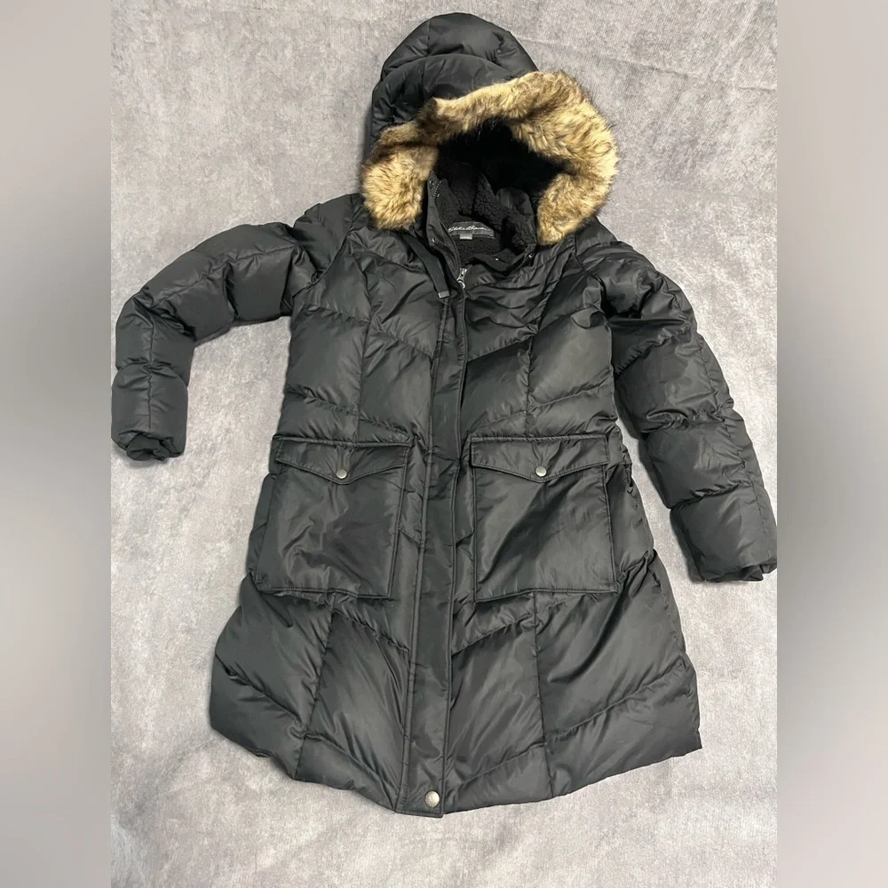 Women's Lodge Cascadian Down Parka, Size- Medium - Picture 7 of 13